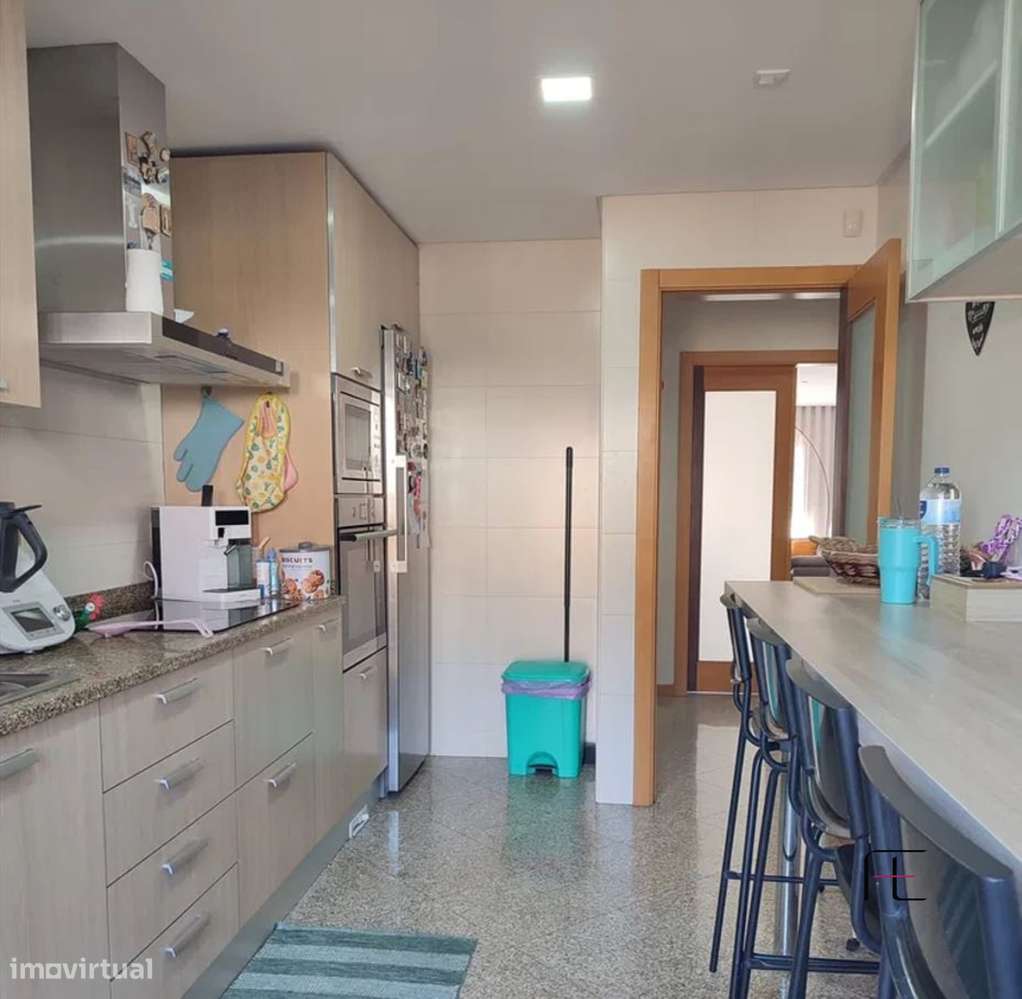 Moradia Geminada T4 Venda em Serzedo e Perosinho,Vila Nova de Gaia - Grande imagem: 4/35