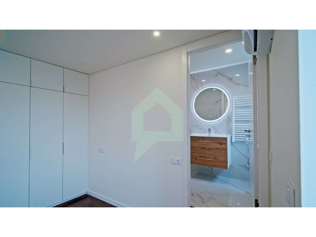 Moradia totalmente remodelada, com 3 quartos, na cidade de Barcelos.-29