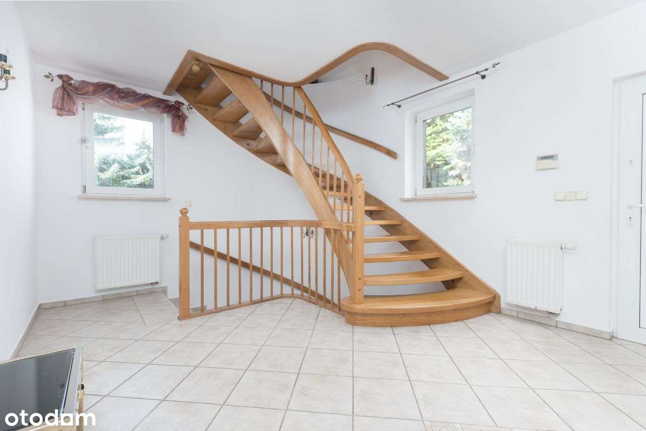 Wyjątkowy dom w Baranowie-11