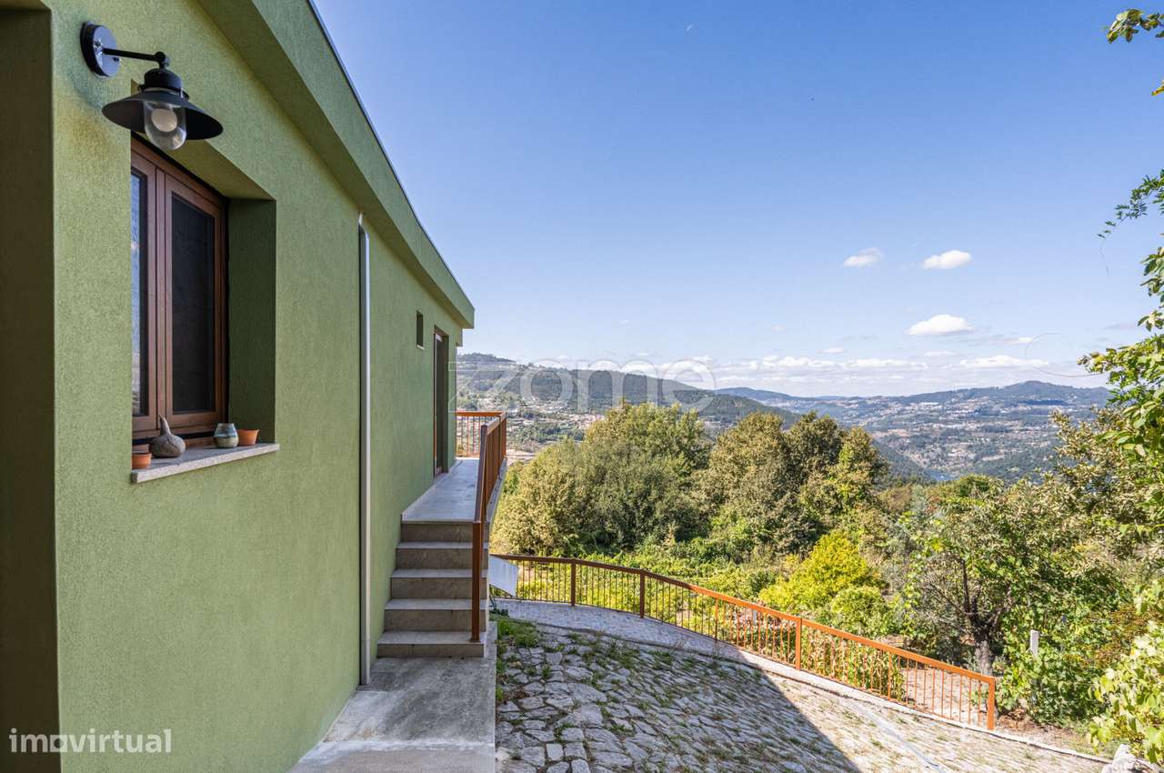 Moradia seminova T3 | Tranquilidade e Natureza | Douro – Cinfães - Grande imagem: 5/44