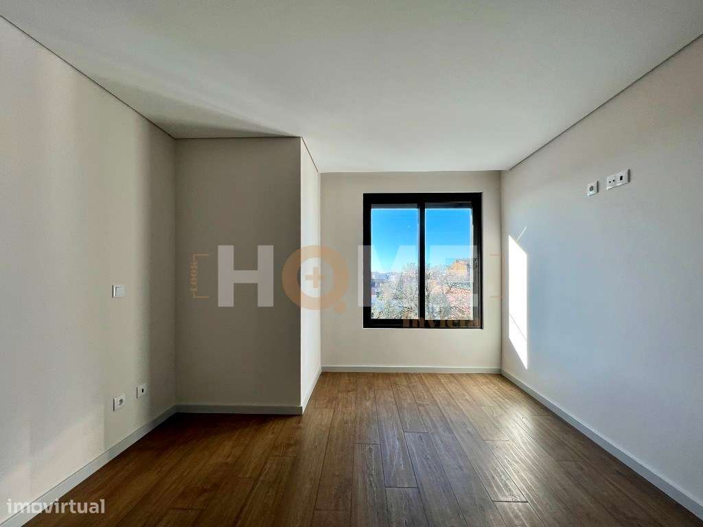 EXCELENTE Apartamento T3 NOVO | em plena Av. da Boavista-22