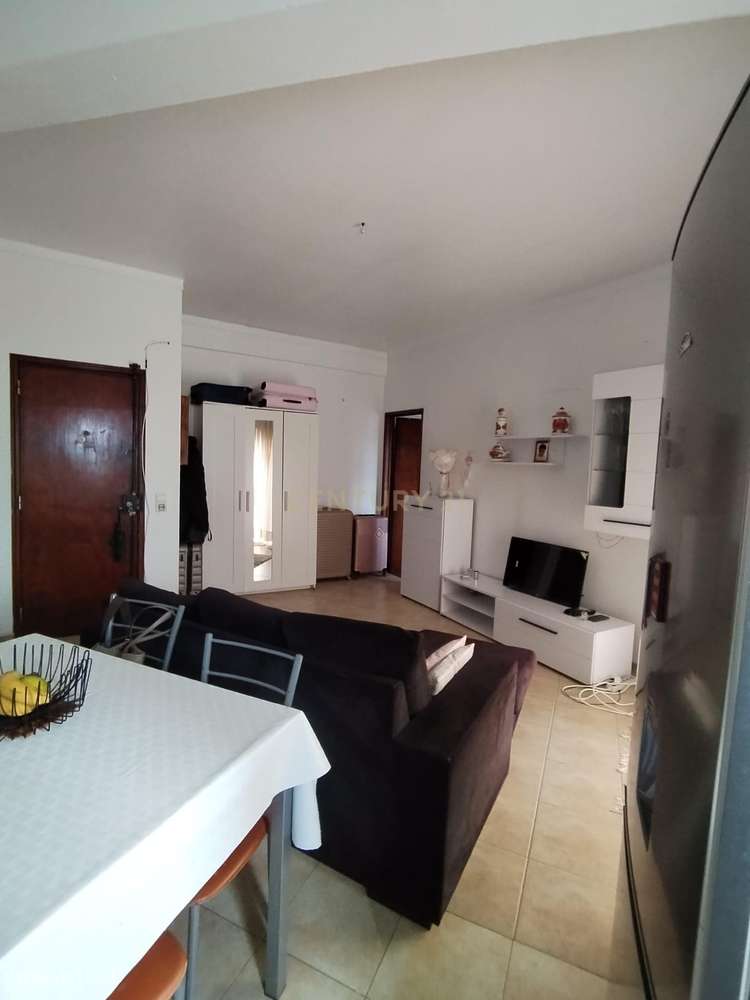 Oportunidade: T1 Bem Localizado na Baixa da Banheira-Arrendado - Grande imagem: 4/17