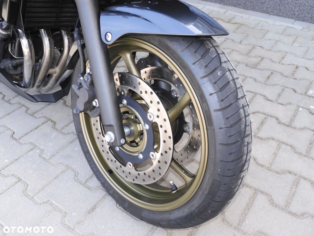 XJ6#DIVERSION#2010#Na kat...