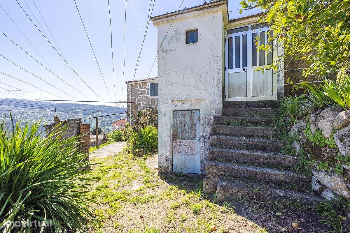 Moradia T2 para venda-10