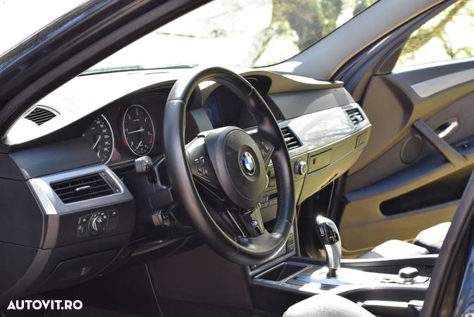 BMW Seria 5 520d Aut. Special Edition - 11