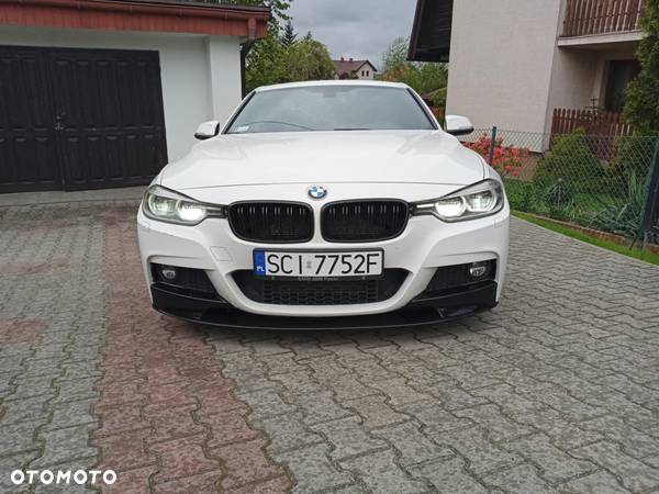 BMW Seria 3 318d M Sport - 1