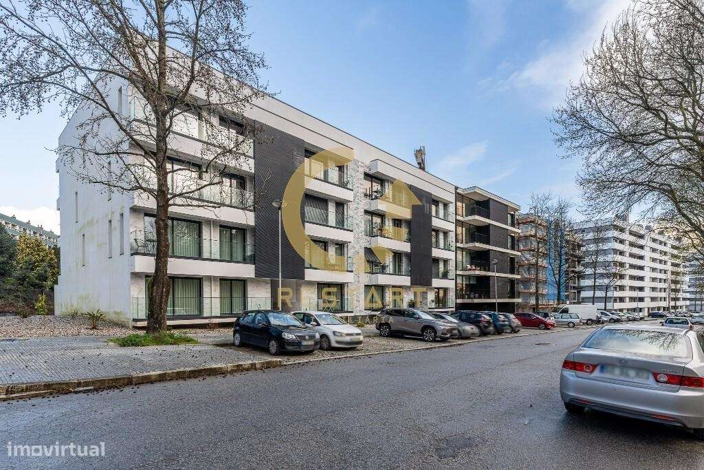 APT T2 novo, mobilado e equipado, 2 varandas, ótimas áreas, suíte, lug - Grande imagem: 2/46