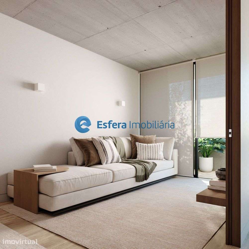 T1 Novo junto ao LIDL Monte dos Burgos-4