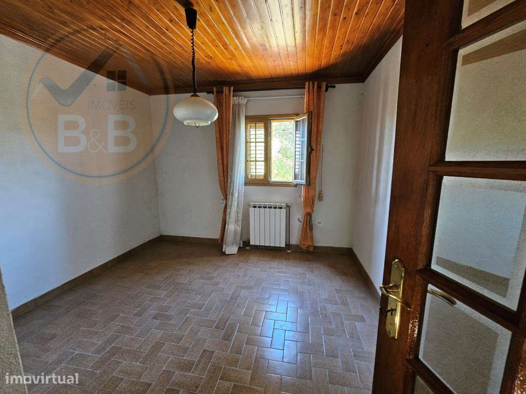 Moradia T4 com terreno, em Cavez, Cabeceiras de Basto-15