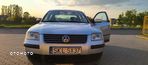 Volkswagen Passat 1.9 TDI Comfortline - 6