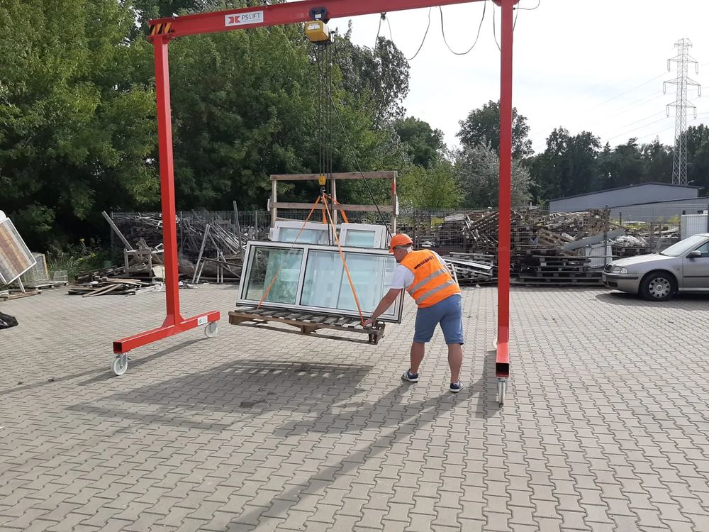 Tk-p 0,45–4,5  wciągarka bramowa stal. z wciągnikiem łańcuchowym elektrycznym ps lift 2020