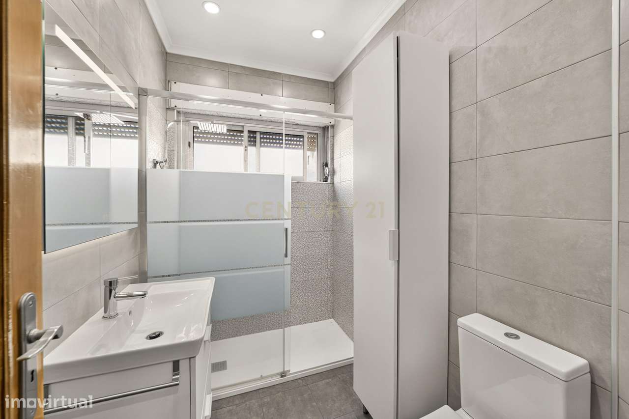 Apartamento T3 em Agualva-Cacém-16