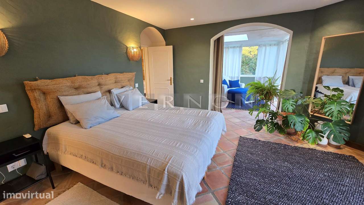 Algarve, Caramujeira,  para venda moradia V3 espaçosa renovada com vis-38