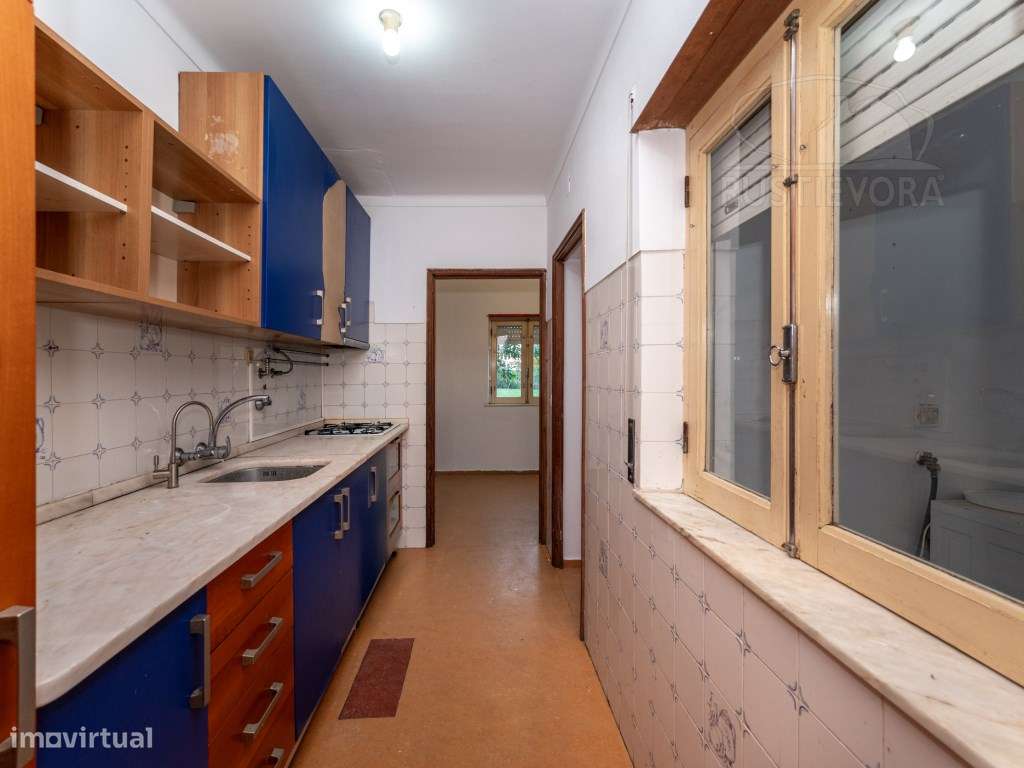 Moradia Unifamiliar T4 com quintal e terraço | Évora-7