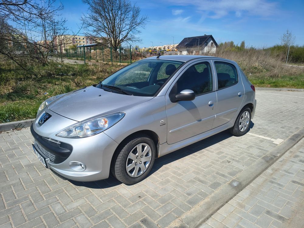 Peugeot 206 75 2010