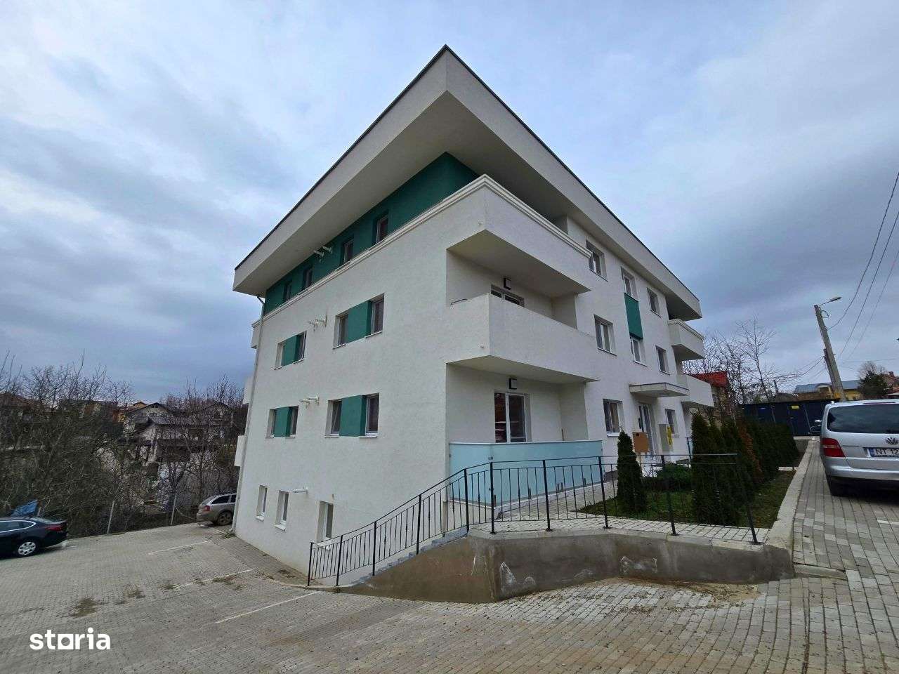 Spatiu transformat in apartament, Nicolina, LIDL TNeculai,  plata cash - Imagine principală: 2/12