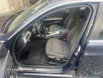 BMW Seria 3 318d DPF Touring - 13