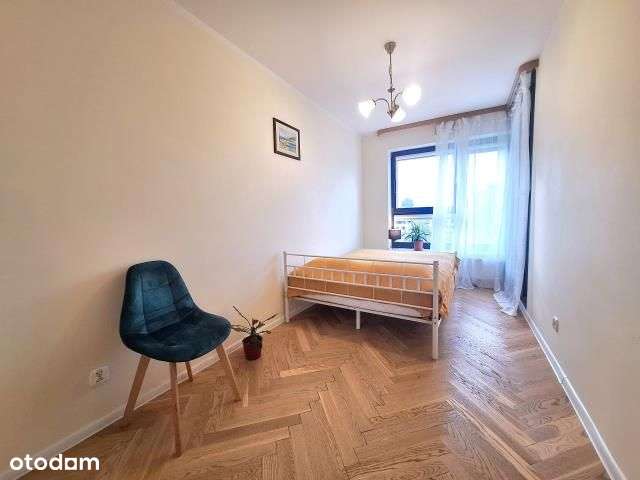 M2 z oddzielną kuchnią, przy M Ulrychów,-3