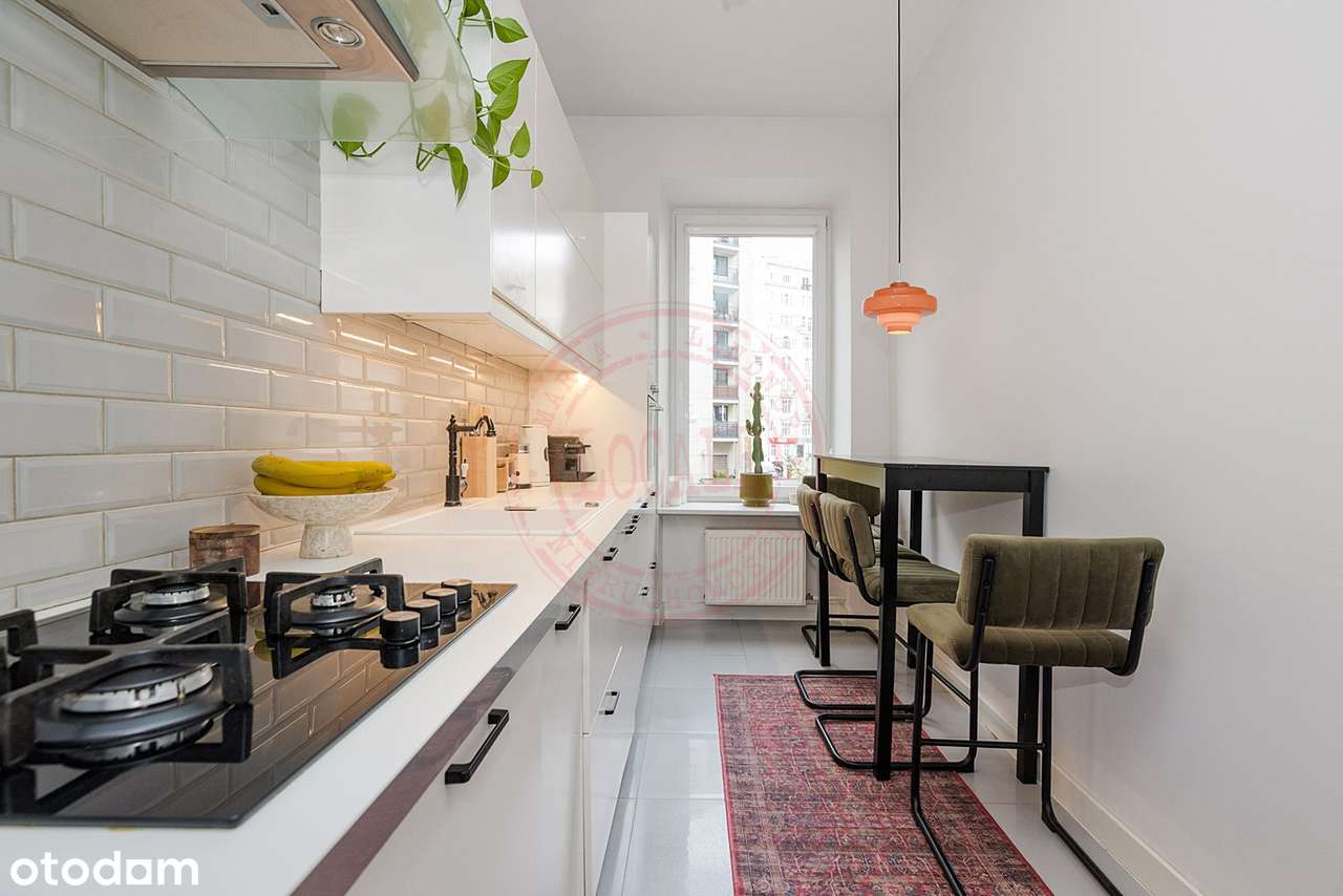 KLIMATYCZNE MIESZKANIE W PRZEDWOJENNEJ KAMIENICY Z WINDĄ-4