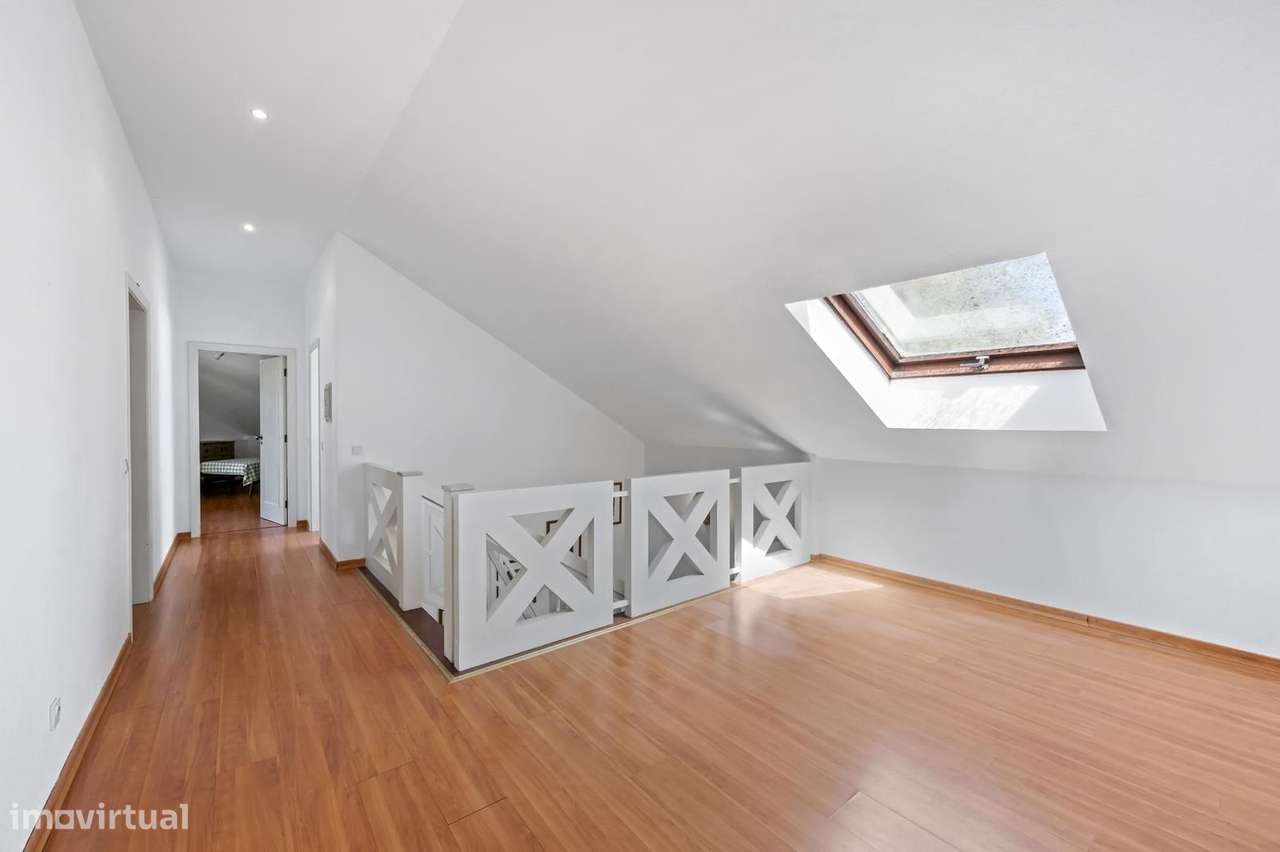 Moradia Isolada T8 com terraço, Soltroia, Grandola-31