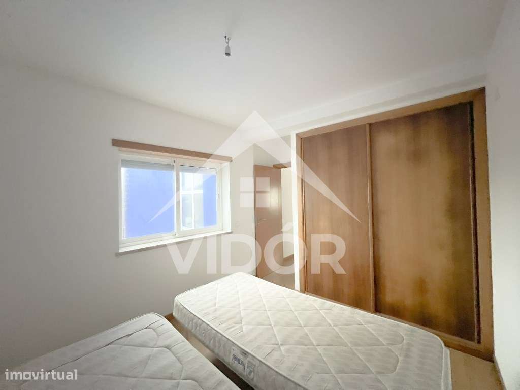 Moradia V3 no centro da Figueira da Fox c/ Garagem 3 carros - Grande imagem: 5/12