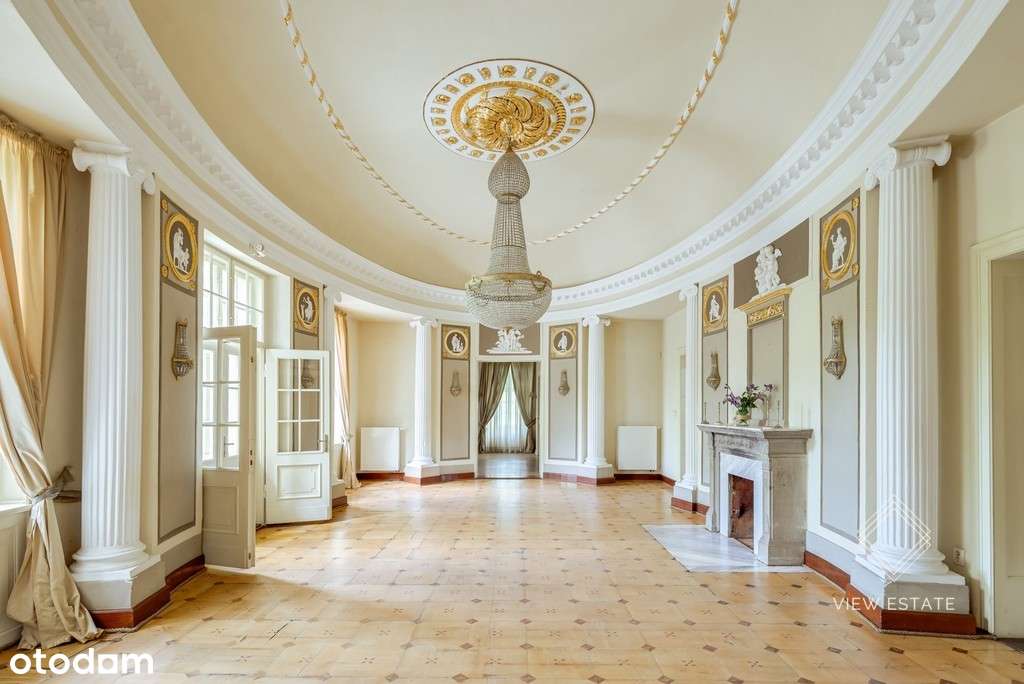 Wyjątkowy Pałac + osobny hotel pod Wrocławiem-0