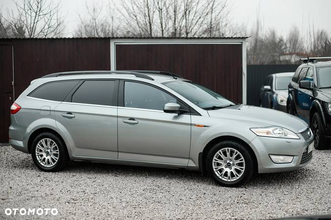 Ford Mondeo 2.5 Titanium X - 19