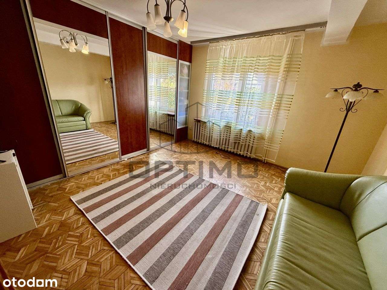 Dom w znakomitej lokalizacji - Centrum-7