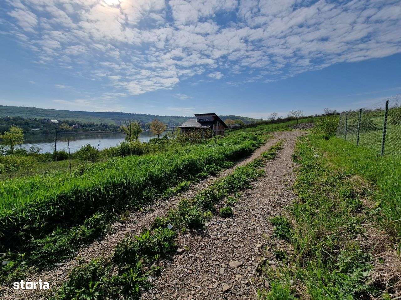 Lac Dorobanț, 950 mp teren, deschidere direct la lac - Imagine principală: 5/7