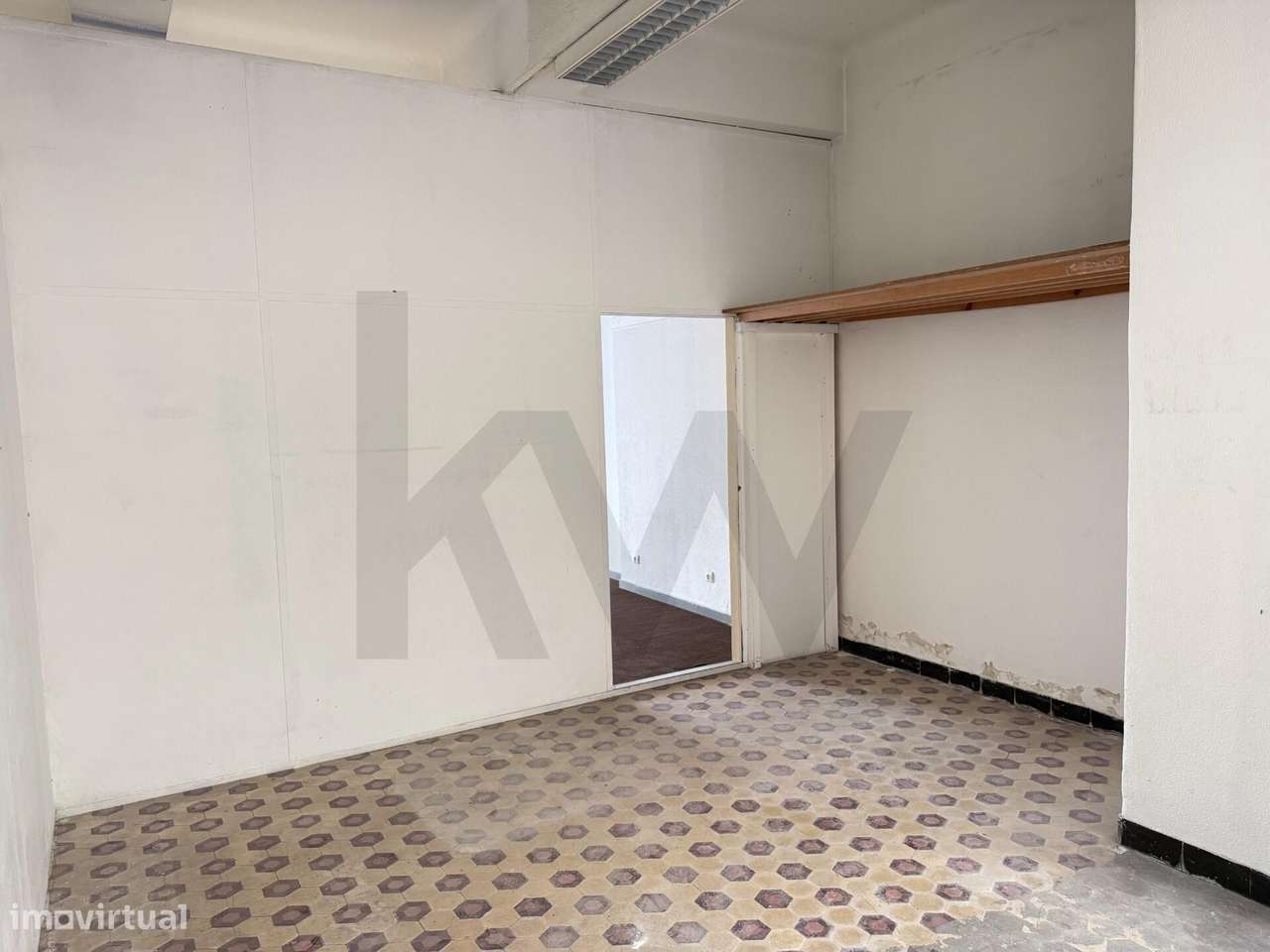 Loja em Santo António! - Grande imagem: 3/6