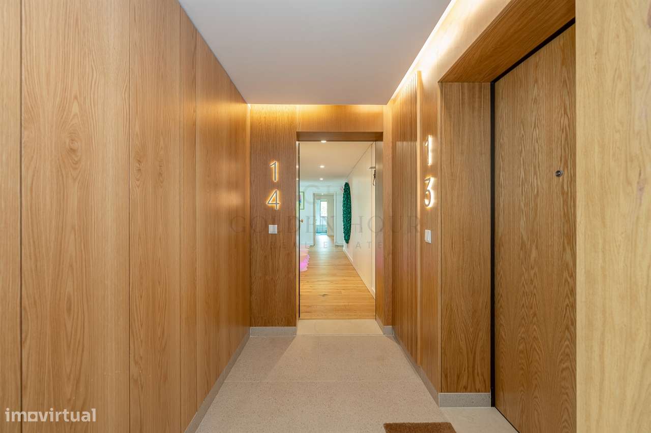 Apartamento T3 de Luxo na Quinta Marques Gomes | Golden Hour Real Esta-36