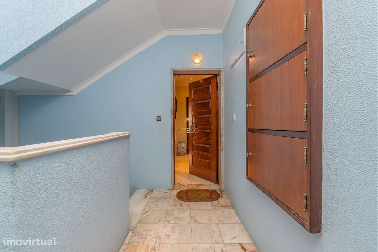 Apartamento T3 Odivelas central-21