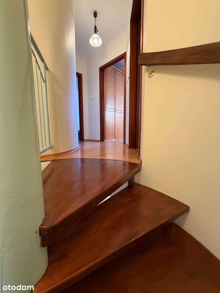 Przestronny,wyremontowany apartament w sercu Jeżyc,2 miejsca postojowe-4