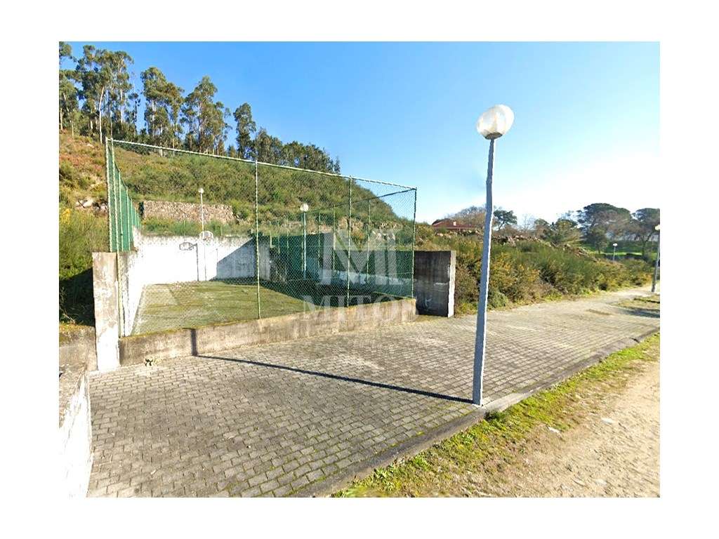 Lote em Carvoeiro - Grande imagem: 1/7