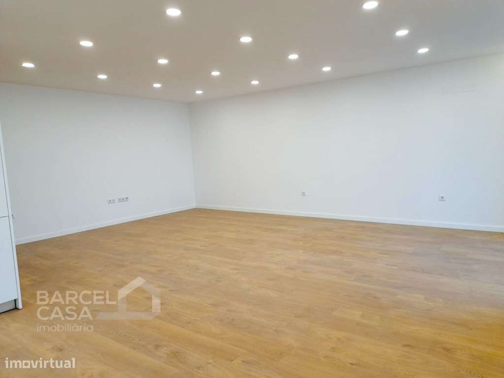 Apartamento T3 Novo, c/ garagem fechada em Airó - Barcelos - Grande imagem: 5/16