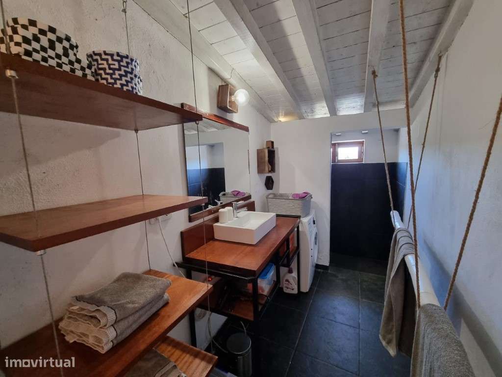 Quinta em Ribeira de Lameiros-20