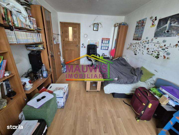 Vand apartament 2 camere, decomandat in zona Codrii Neamtului –-7