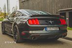 Ford Mustang - 10