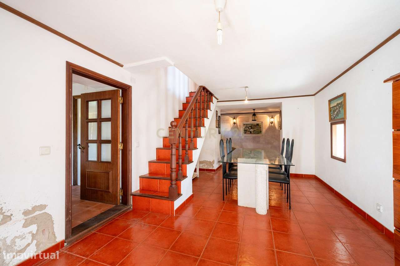 Casa rústica à venda em Sintra para quem procura tranquilidade-19