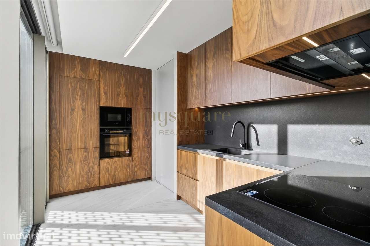 Apartamento T3 de luxo, inserido em condomínio privado - Boavista, Por-11