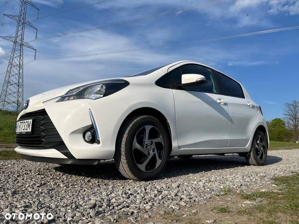 Toyota Yaris 1.0 Premium - 5