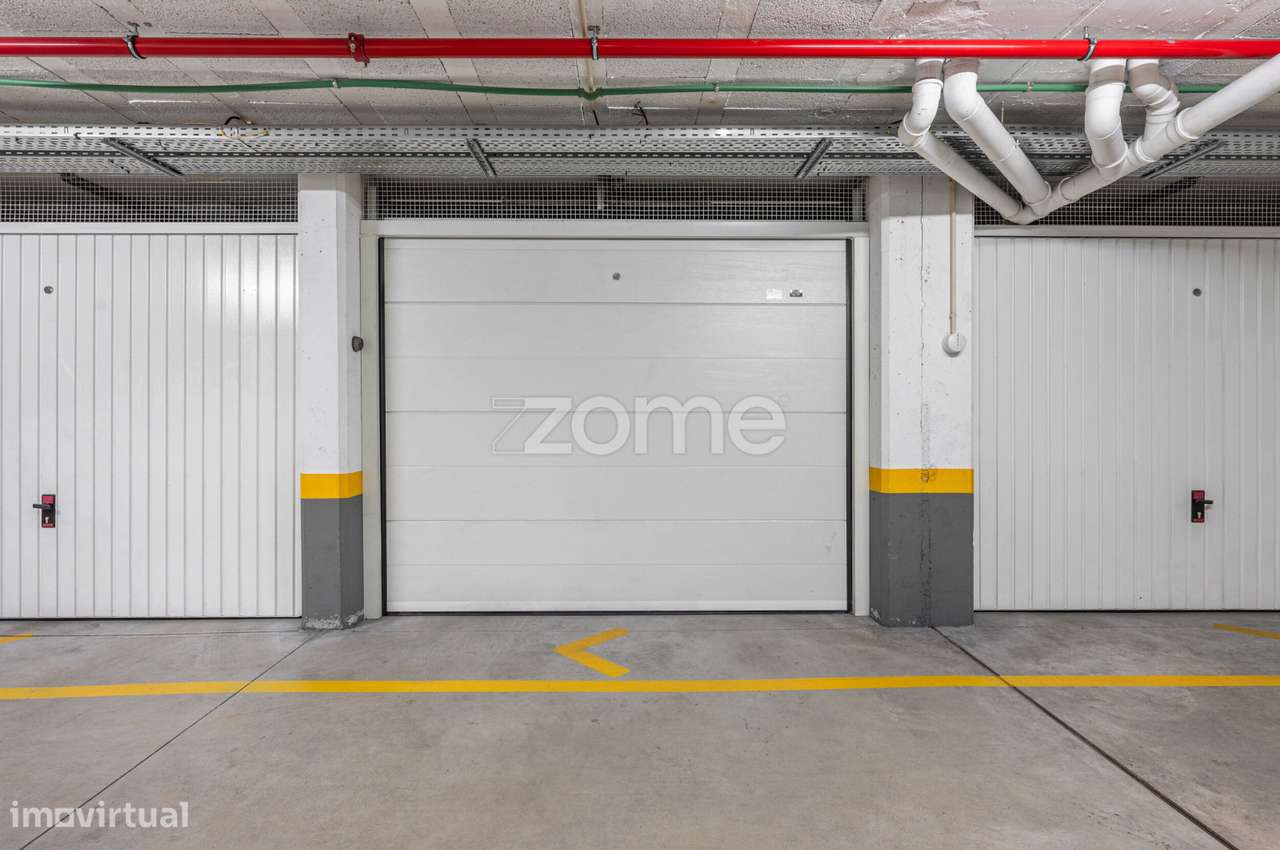 Apartamento T3 Semi-Novo em Calendário-23