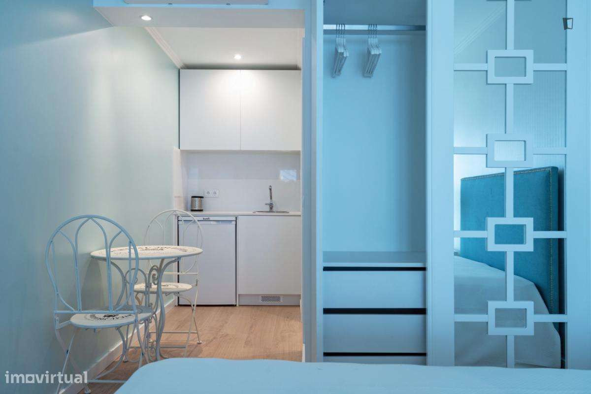 Quarto - localizado em Carcavelos Lisbon - Grande imagem: 3/25