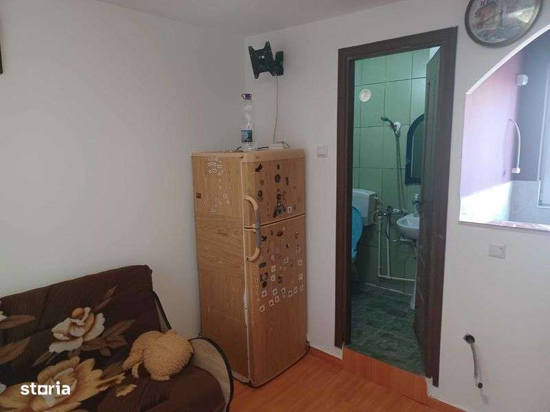 Garsoniera in sector 4, aproape de metrou - Imagine principală: 4/4