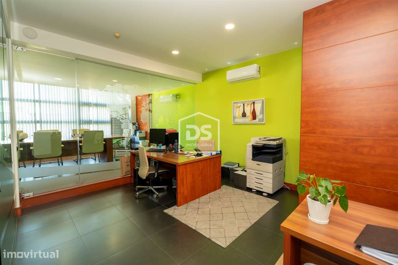 Escritório  Venda em Marinha Grande,Marinha Grande - Grande imagem: 4/21