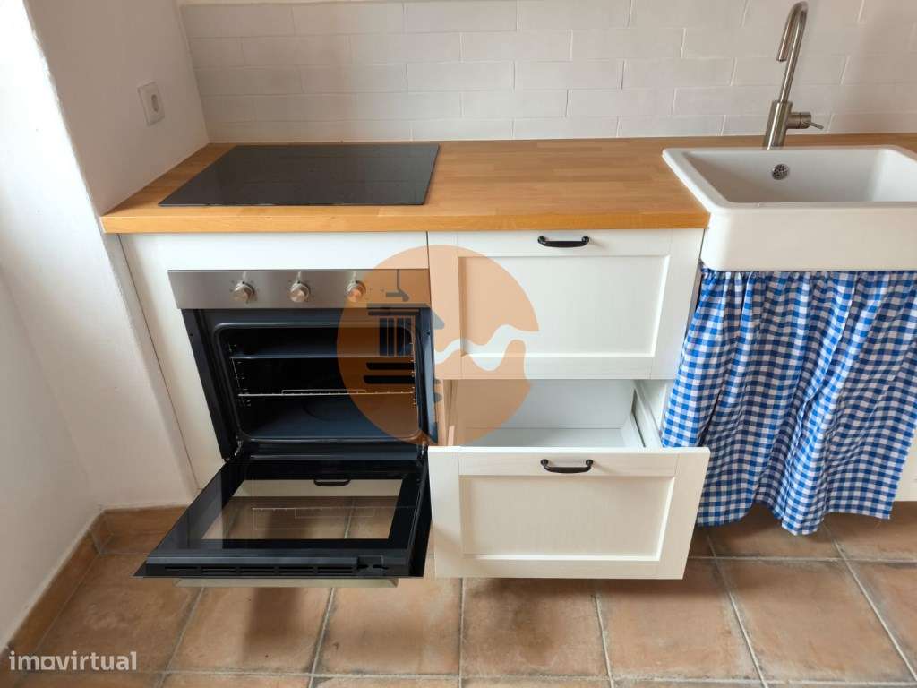 MORADIA RENOVADA - PRONTA A HABITAR - COM PÁTIO - EM CERCADO - BALU... - Grande imagem: 5/49