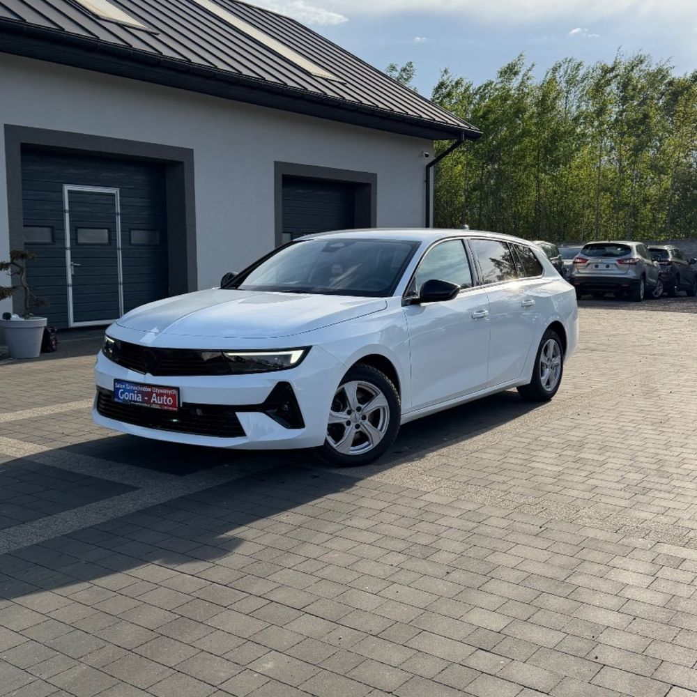 Opel Astra L 2024