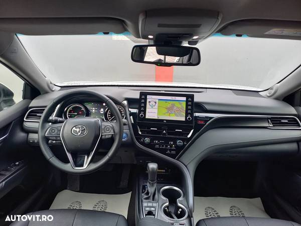 Toyota Camry 2.5 Hybrid Exclusive - 14