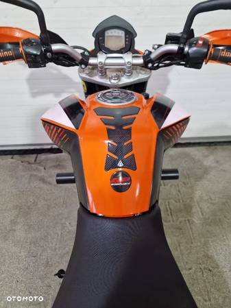 KTM Duke - 30