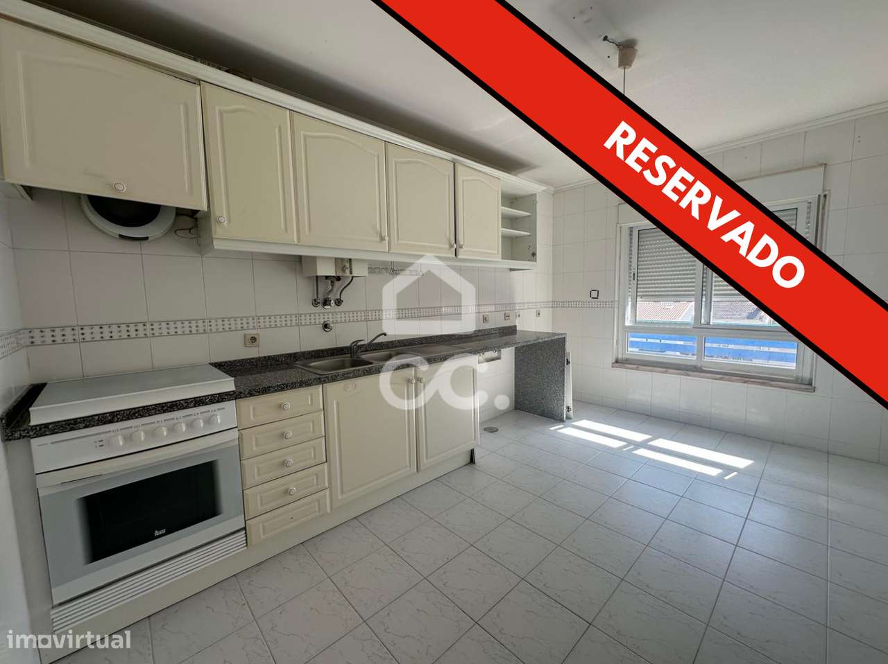 Apartamento T3 em São Sebastião de Guerreiros - Remodelação Total-0